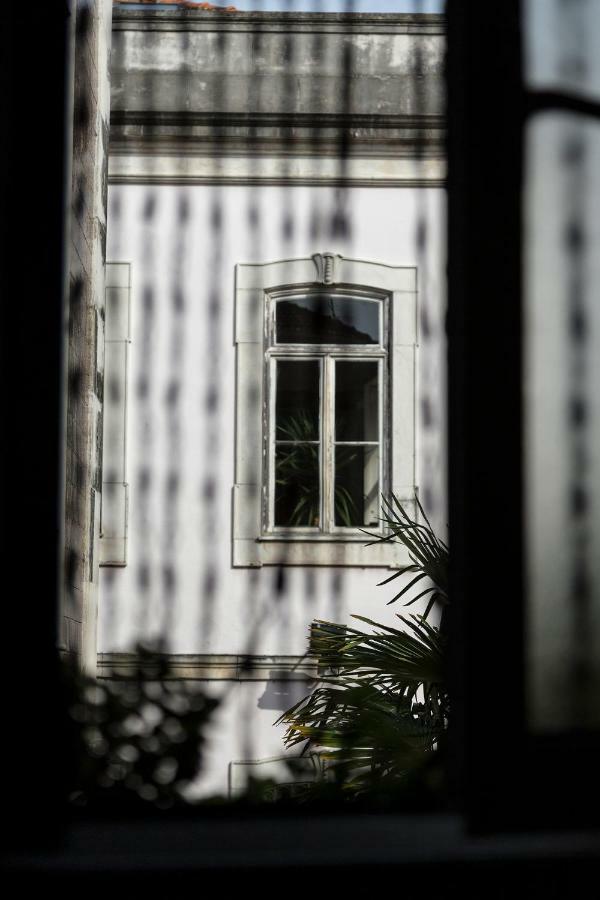 Downtown Shelter - Casa Da Praca Apartment Aveiro Bagian luar foto